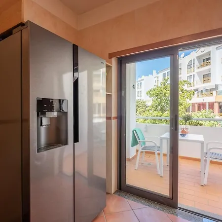 Dona Ana 77 By Destination Algarve Апартаменты Лагуш