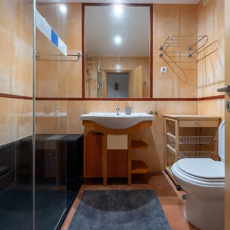 Dona Ana 77 By Destination Algarve * Лагуш