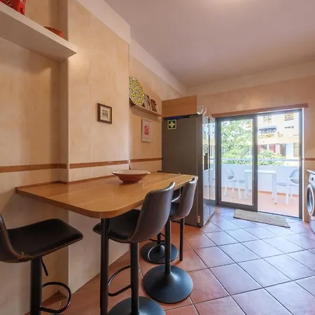 Apartment Dona Ana 77 By Destination Algarve