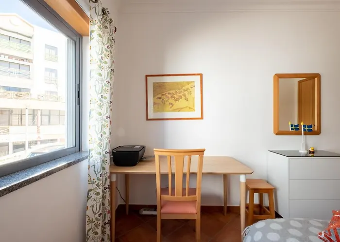 Dona Ana 77 By Destination Algarve * 라고스